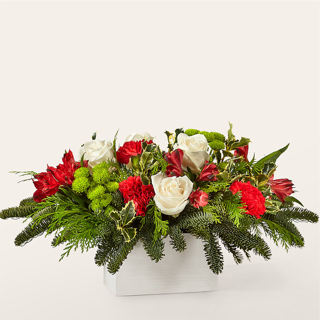 Snow What Fun Bouquet – Gilberts Flowers, Fenwick ON