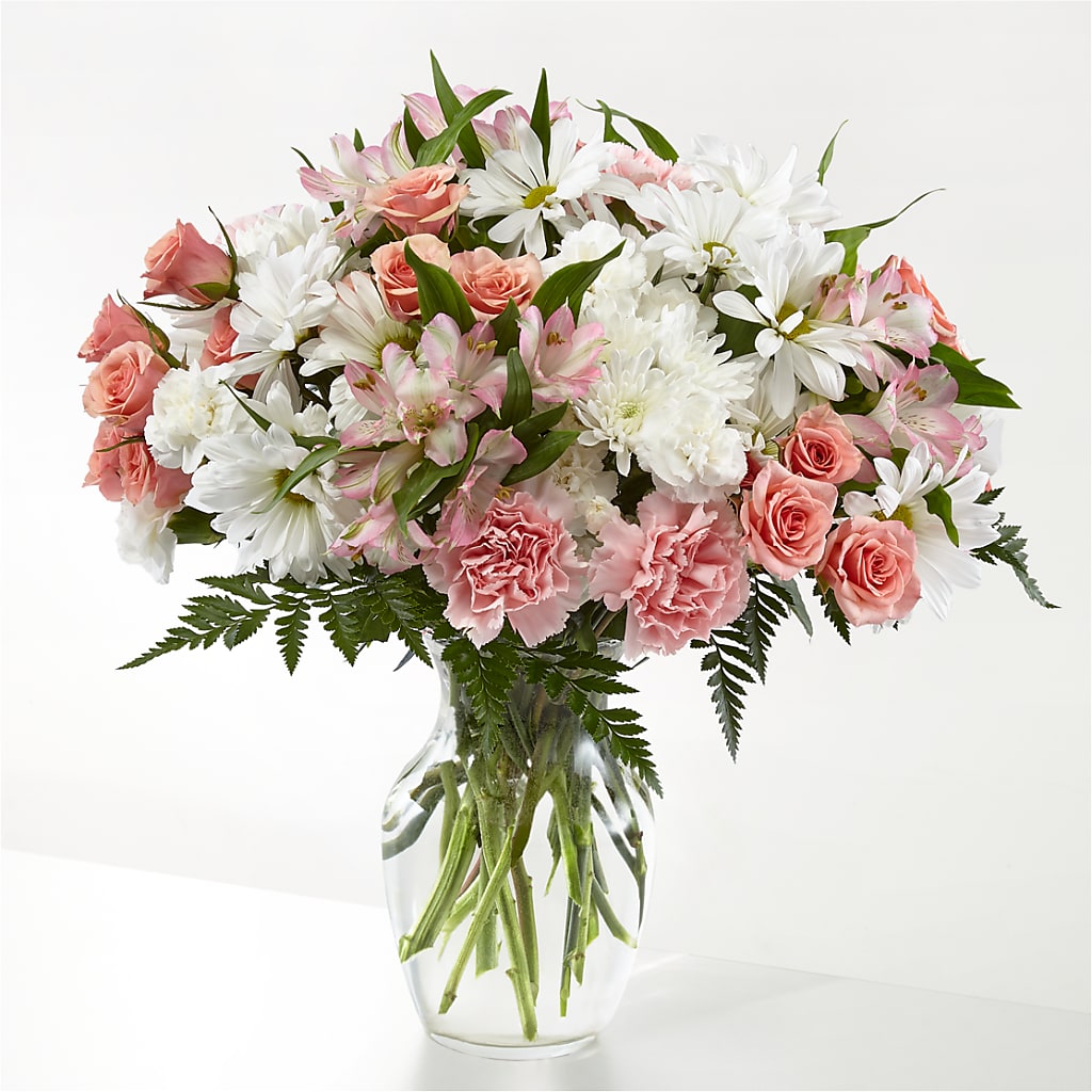 Blush Crush Bouquet – Gilberts Flowers, Fenwick ON