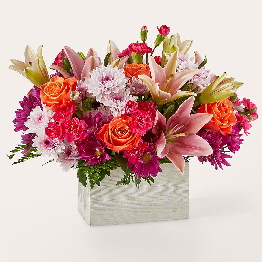 Light of My Life Box Bouquet – Gilberts Flowers, Fenwick ON