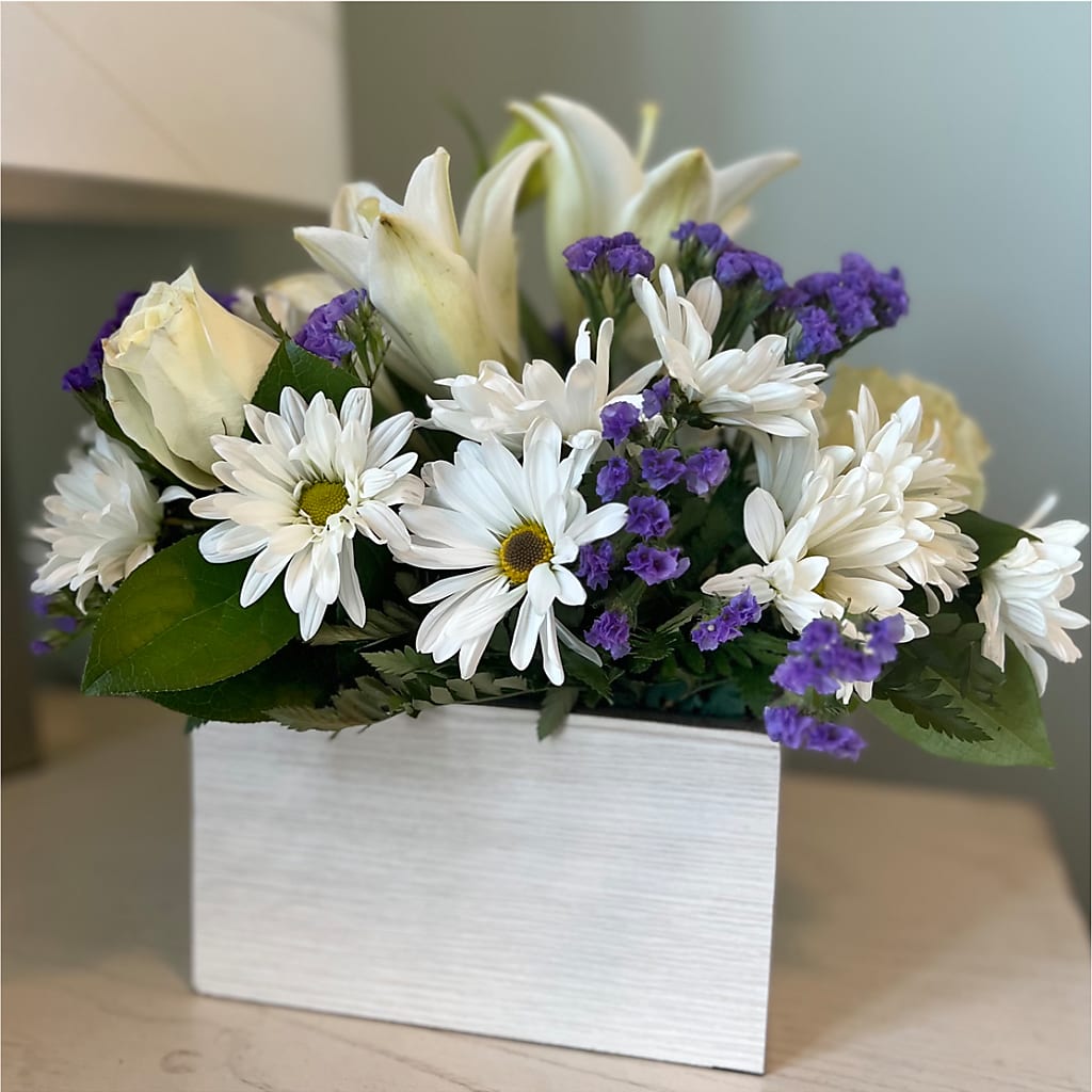 Beyond Blue Box Bouquet – Gilberts Flowers, Fenwick ON