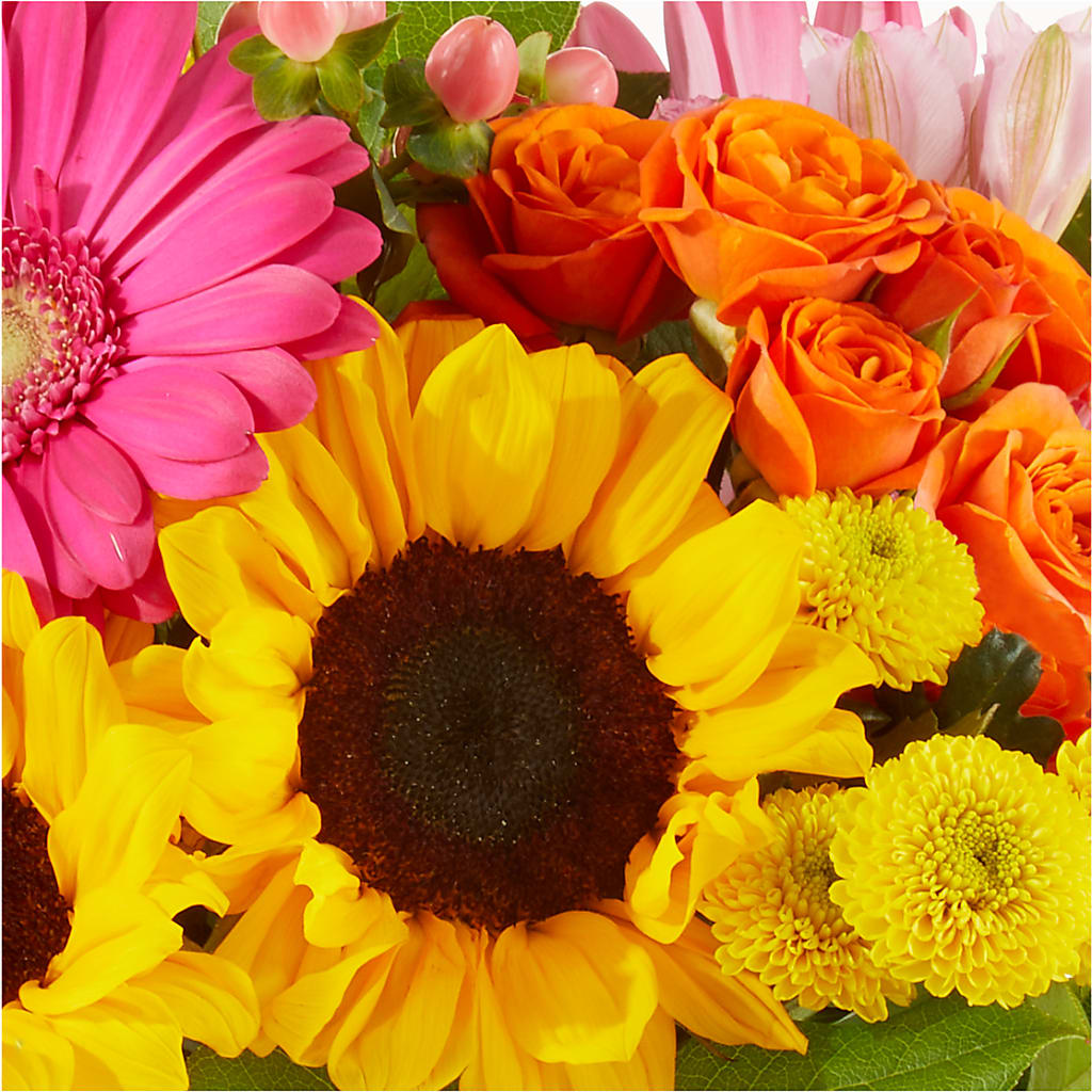 Florist Original Mixed Bouquet – Gilberts Flowers, Fenwick ON