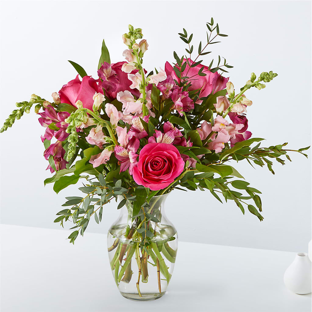 Evermore Bouquet – Gilberts Flowers, Fenwick ON