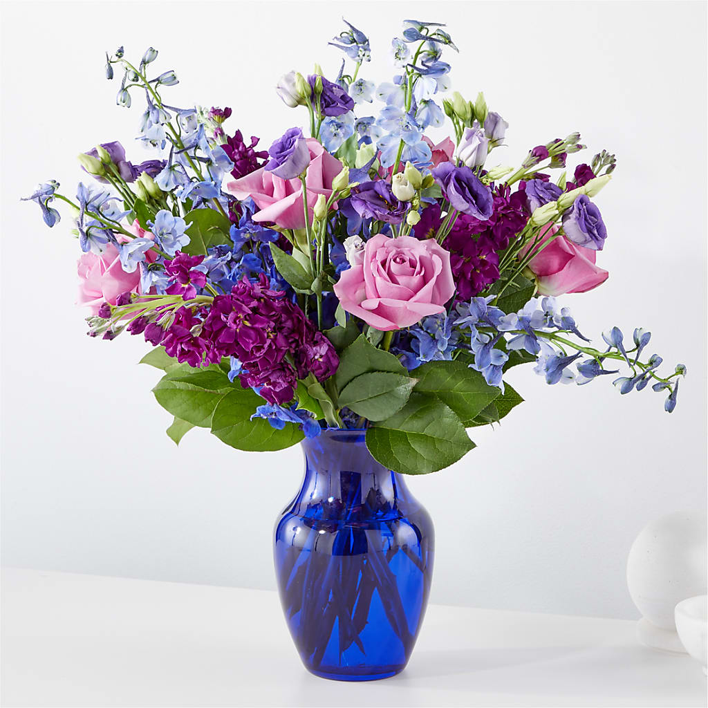 Twilight Glow Bouquet – Gilberts Flowers, Fenwick ON