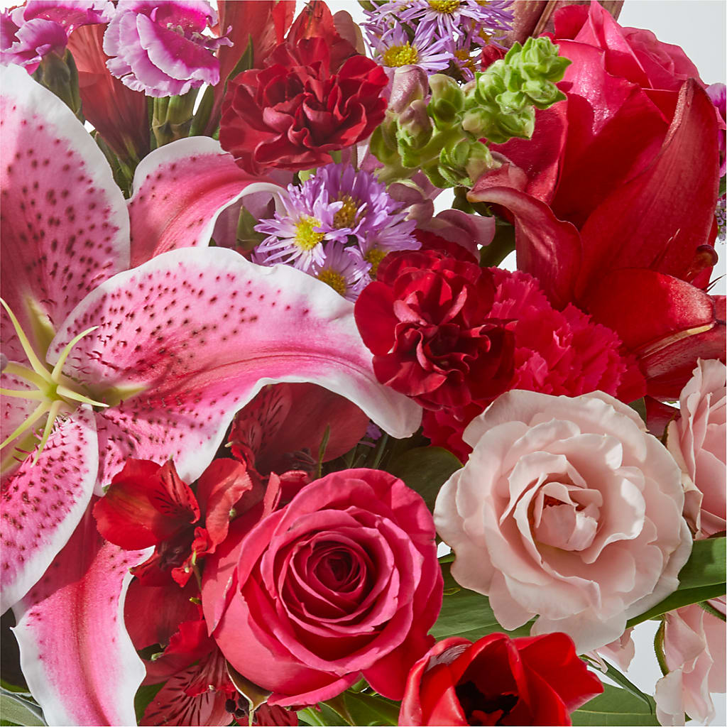 Simply the Best - A Florist Original – Gilberts Flowers, Fenwick ON