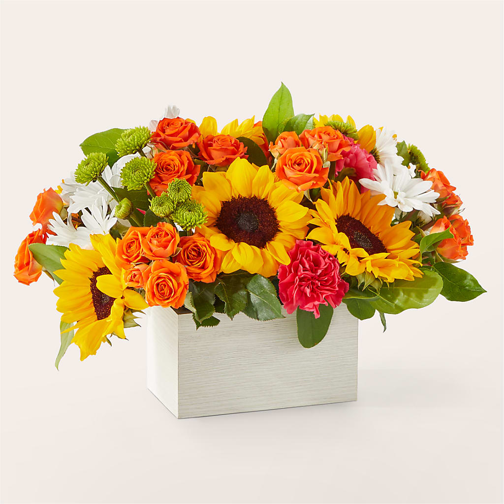 Sun-drenched Blooms Box Bouquet – Gilberts Flowers, Fenwick ON