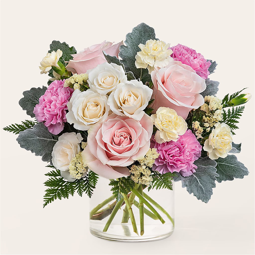 Blissful Moments Bouquet – Gilberts Flowers, Fenwick ON