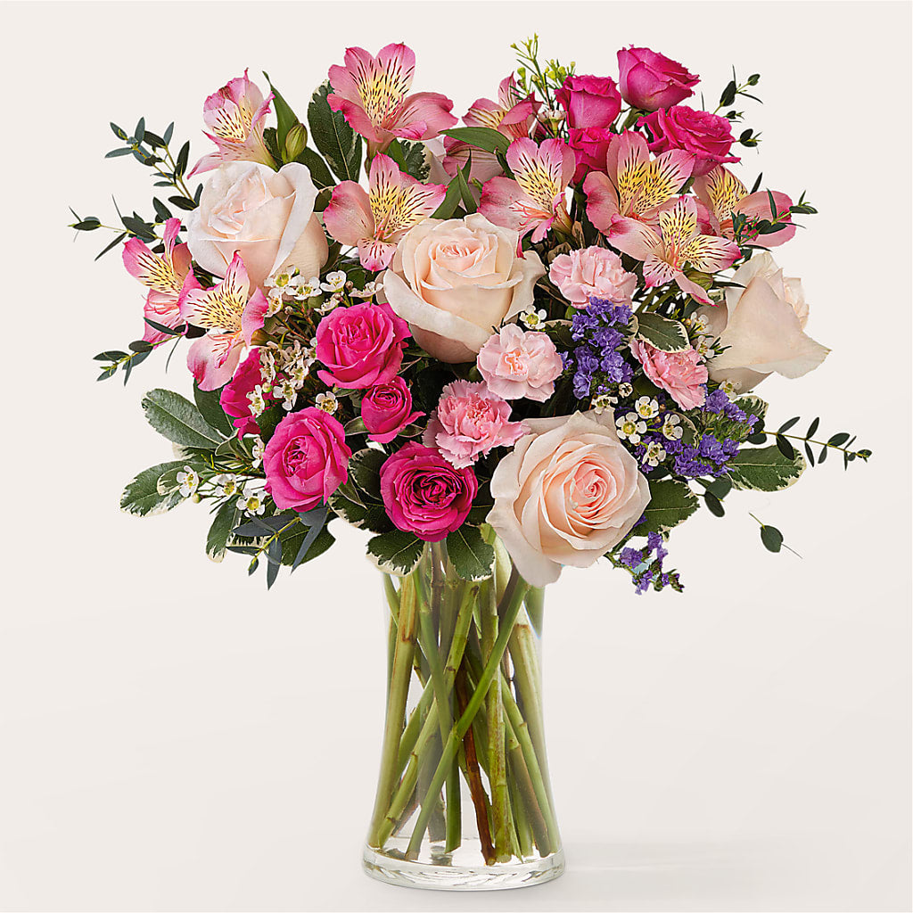 A La Mode Bouquet – Gilberts Flowers, Fenwick ON