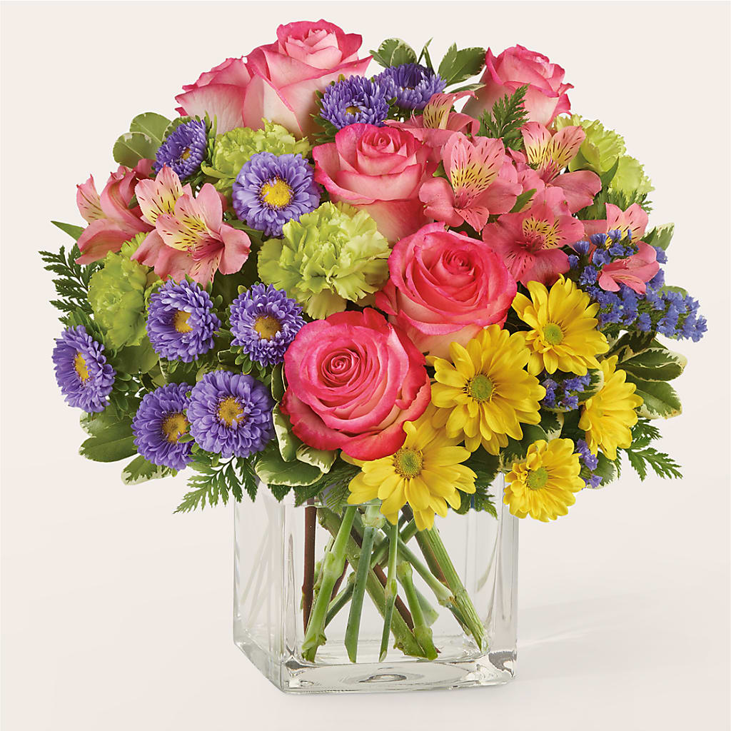 Candy Jar Bouquet – Gilberts Flowers, Fenwick ON