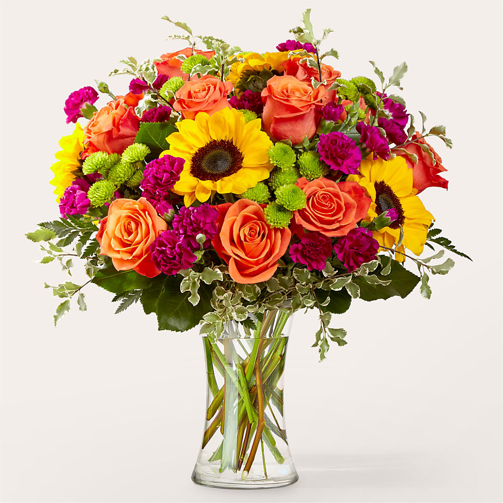 Warmth & Light Bouquet – Gilberts Flowers, Fenwick ON