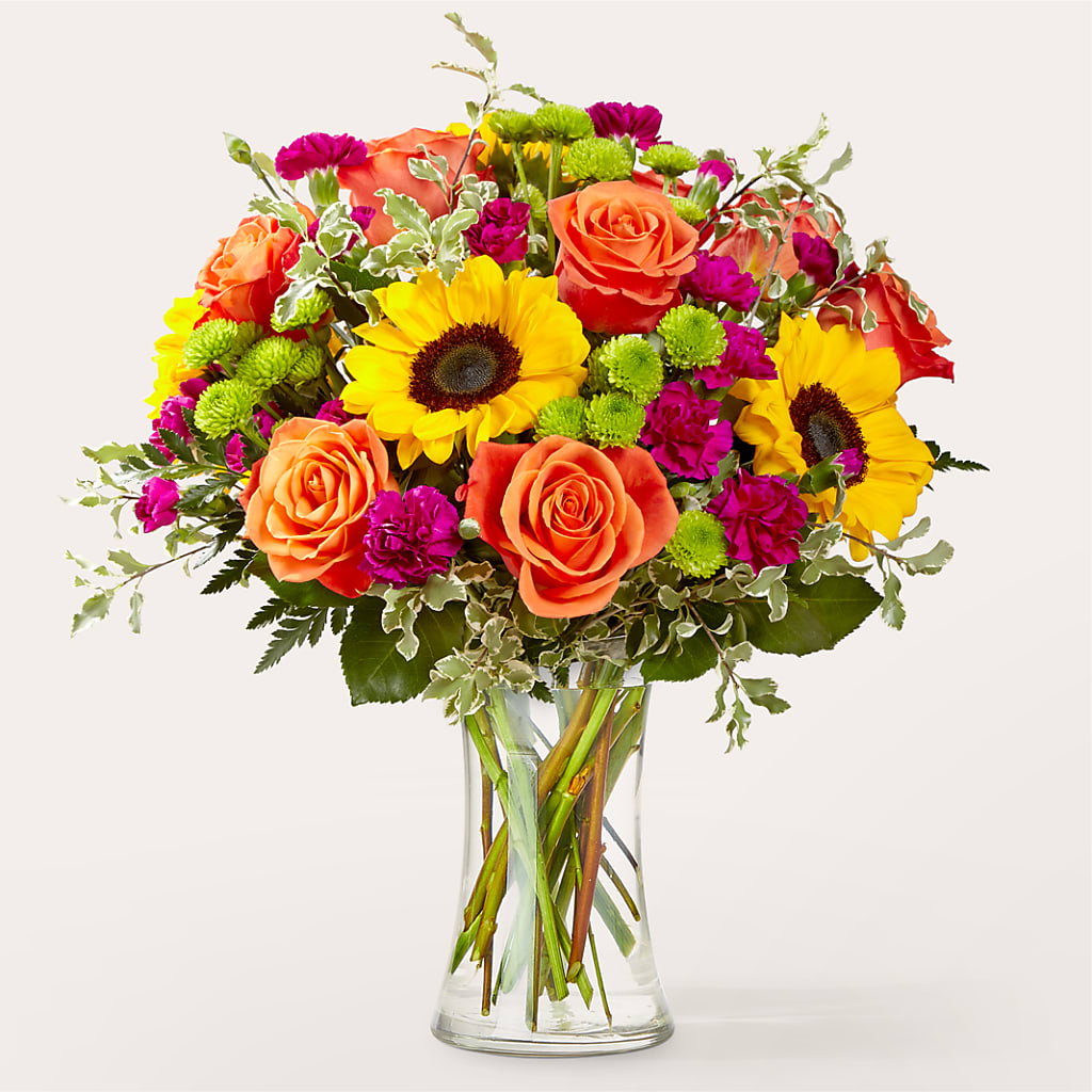 Warmth & Light Bouquet – Gilberts Flowers, Fenwick ON