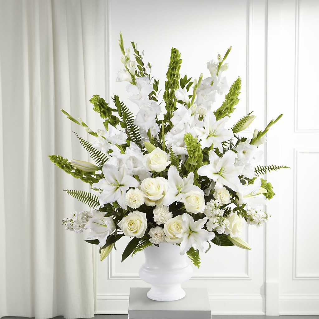 Morning Stars Arrangement – Gilberts Flowers, Fenwick ON