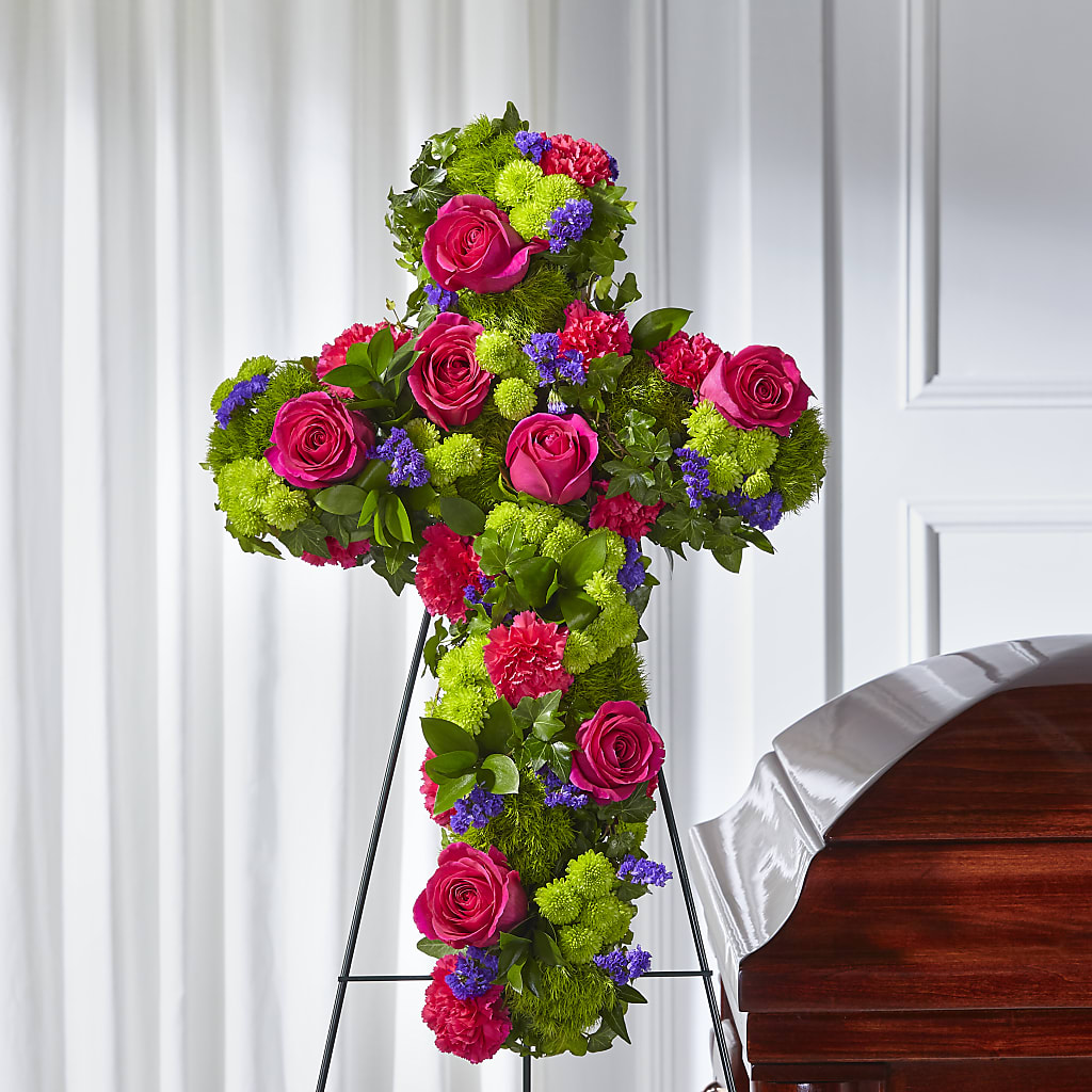 Tribute Rose Floral Cross – Gilberts Flowers, Fenwick ON