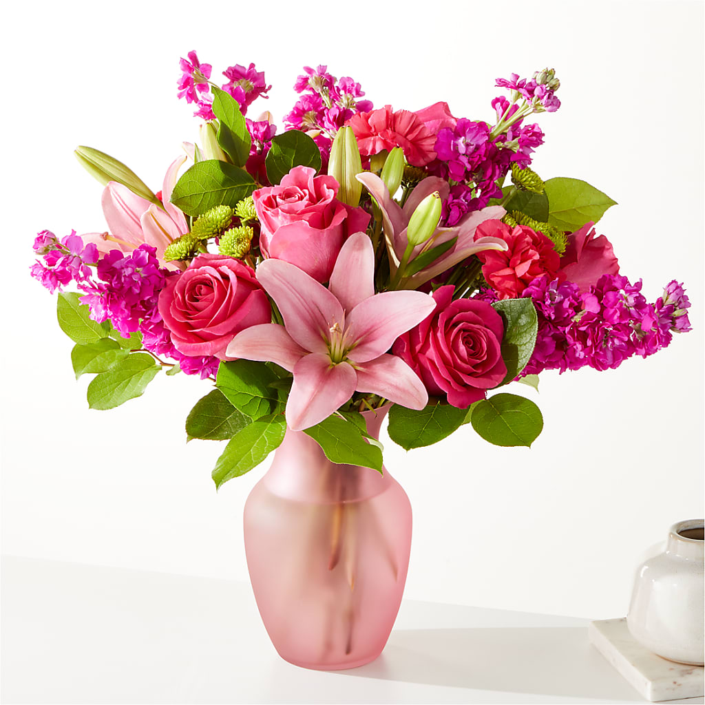 Watermelon Crush Bouquet – Gilberts Flowers, Fenwick ON