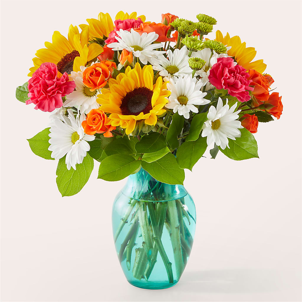 Sun-drenched Blooms Bouquet – Gilberts Flowers, Fenwick ON