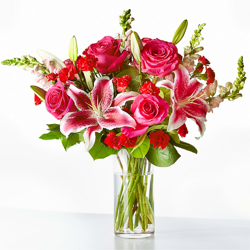 Love at First Sight Bouquet – Gilberts Flowers, Fenwick ON