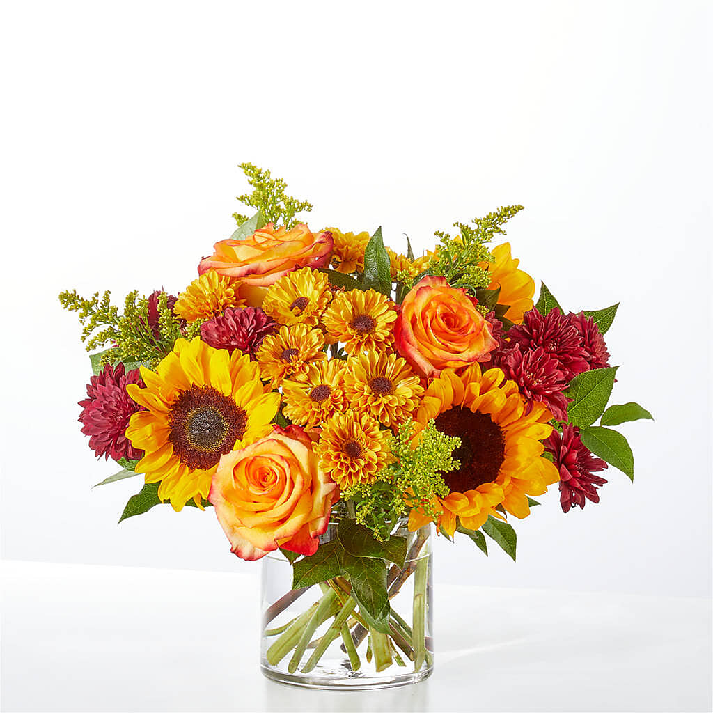 Flannel Scarf Bouquet – Gilberts Flowers, Fenwick ON