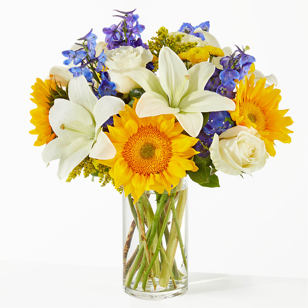 Stargazing Bouquet – Gilberts Flowers, Fenwick ON
