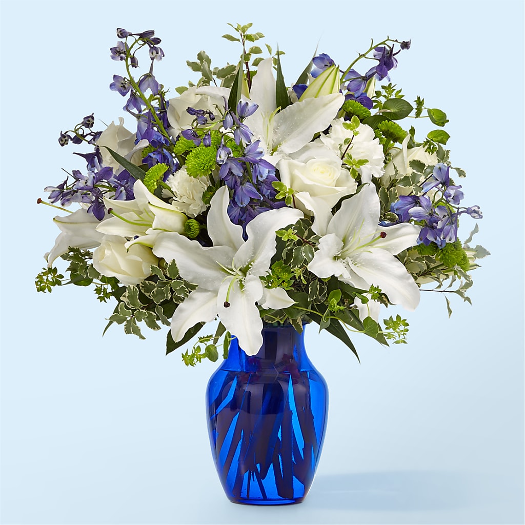 Santorini Bouquet – Gilberts Flowers, Fenwick ON