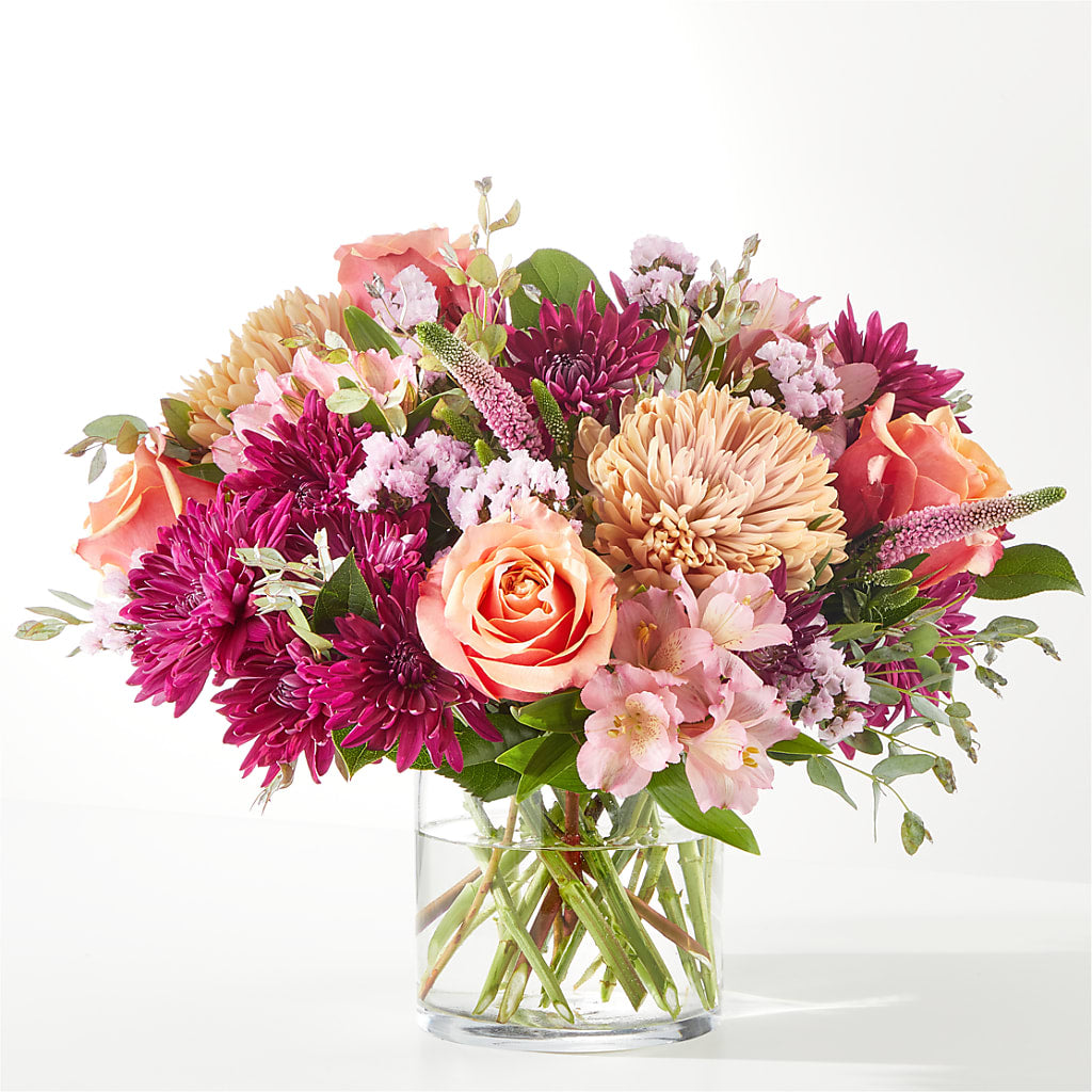 Berry Cobbler Bouquet – Gilberts Flowers, Fenwick ON