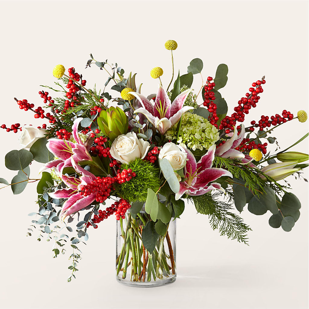 Berry & Bright Bouquet – Gilberts Flowers, Fenwick ON