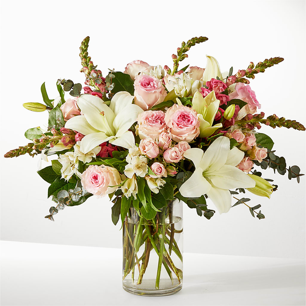 Ballet Slippers Bouquet – Gilberts Flowers, Fenwick ON