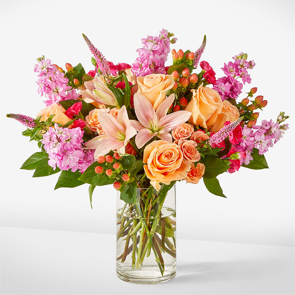 Bisous Bouquet – Gilberts Flowers, Fenwick ON