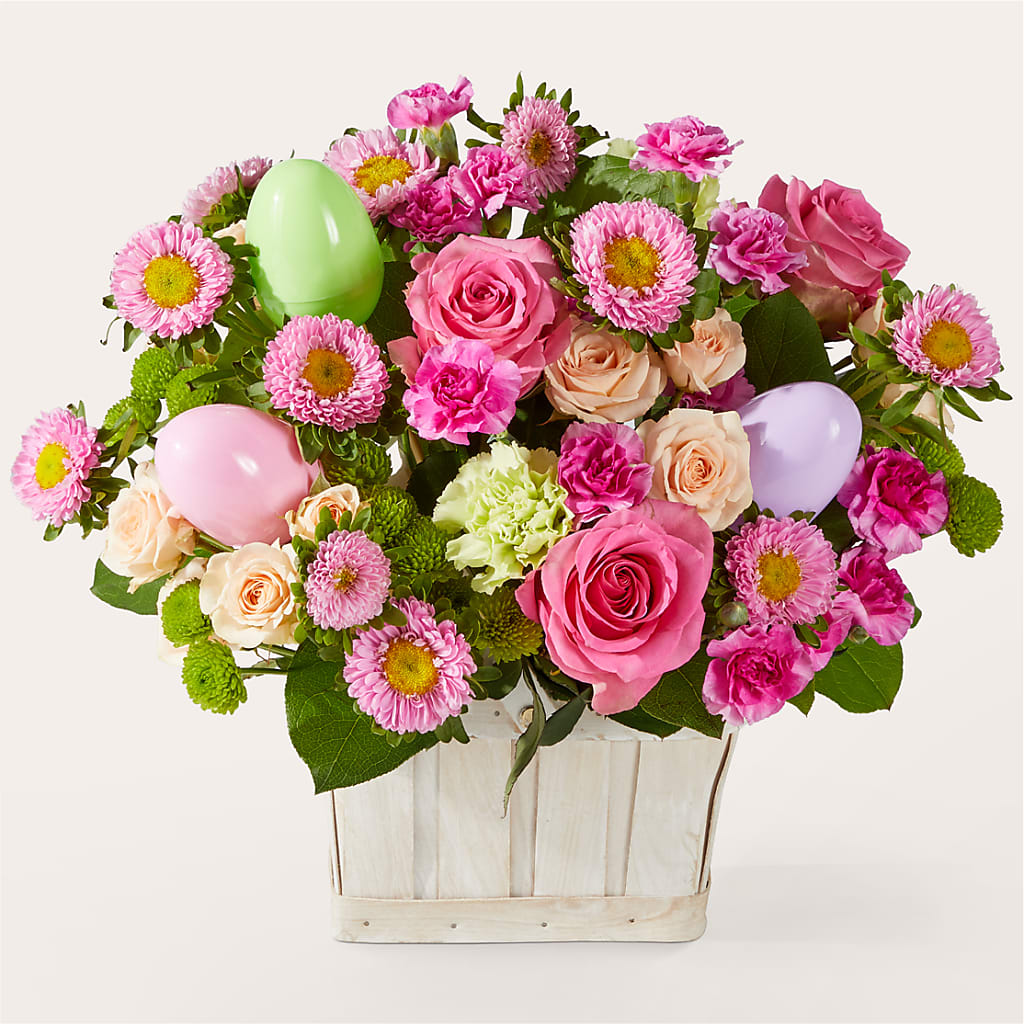Get Eggcited Basket – Gilberts Flowers, Fenwick ON