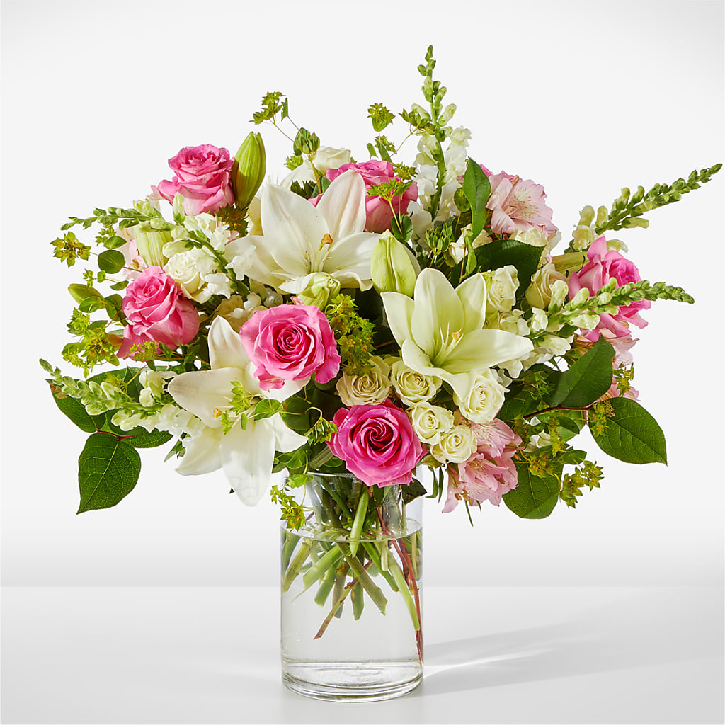 Fondly Bouquet – Gilberts Flowers, Fenwick ON
