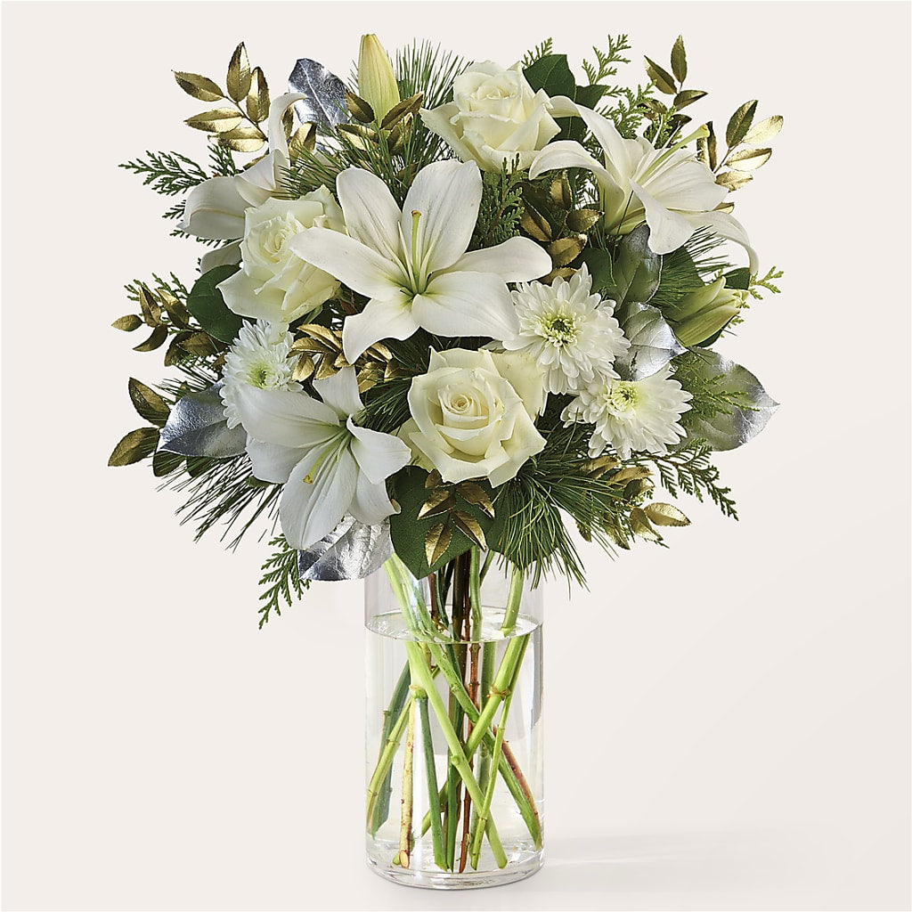 Wintry Mix Bouquet – Gilberts Flowers, Fenwick ON