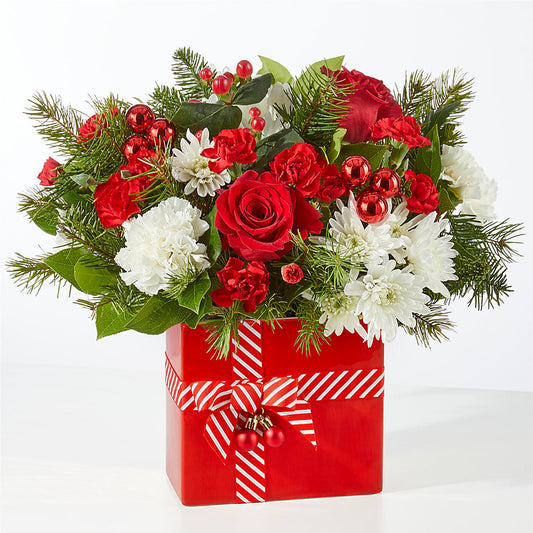 Presents Under the Tree Bouquet –  Gilberts Flowers, Fenwick ON