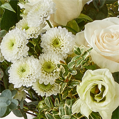 Cashmere Bouquet –  Gilberts Flowers, Fenwick ON