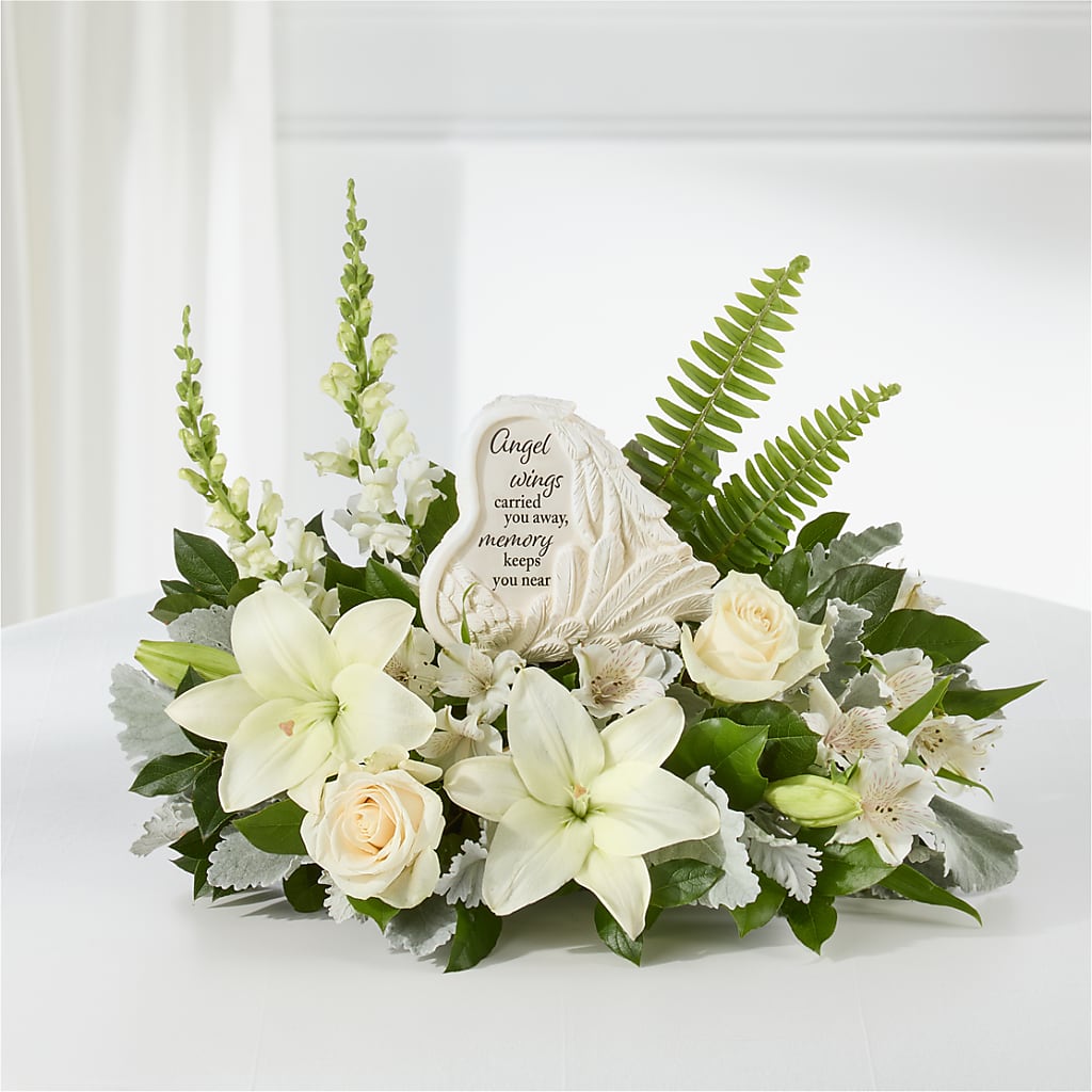 Holding You Close Arrangement –  Gilberts Flowers, Fenwick ON