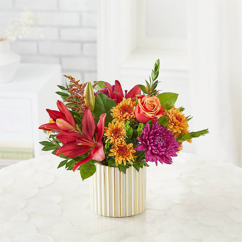 Burgundy Landscape Bouquet –  Gilberts Flowers, Fenwick ON