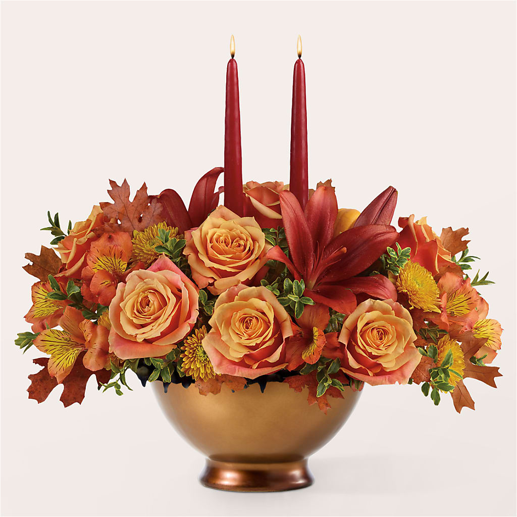 Harvest Table Centerpiece –  Gilberts Flowers, Fenwick ON