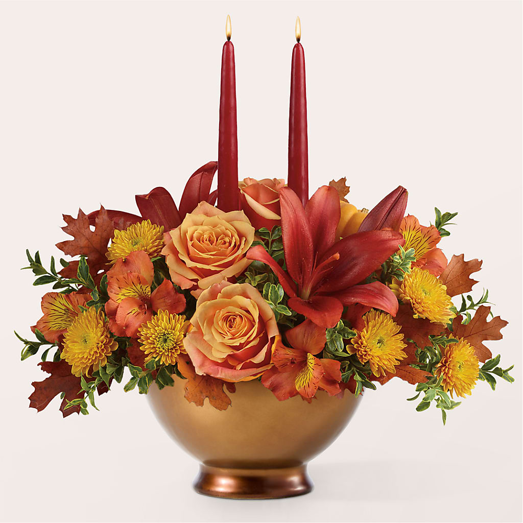 Harvest Table Centerpiece –  Gilberts Flowers, Fenwick ON