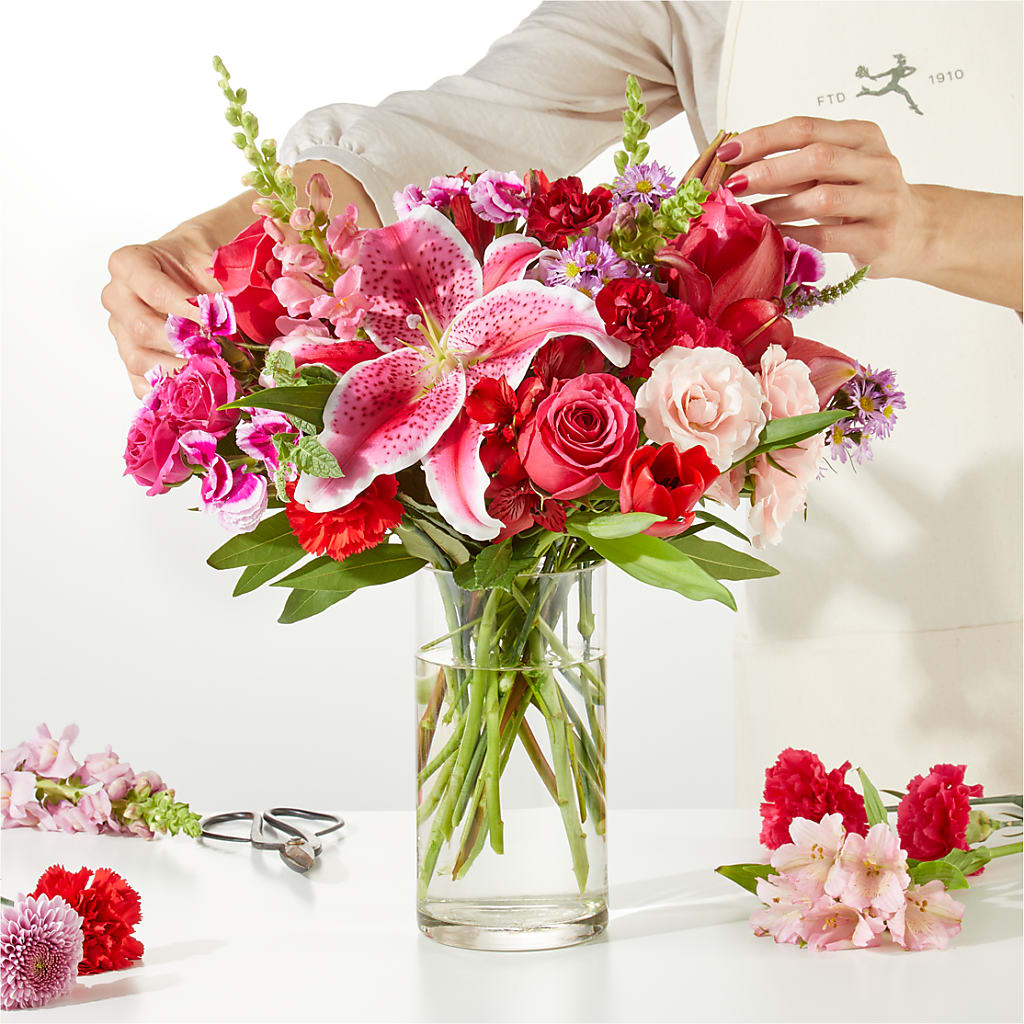 Together Forever - A Florist Original –  Gilberts Flowers, Fenwick ON