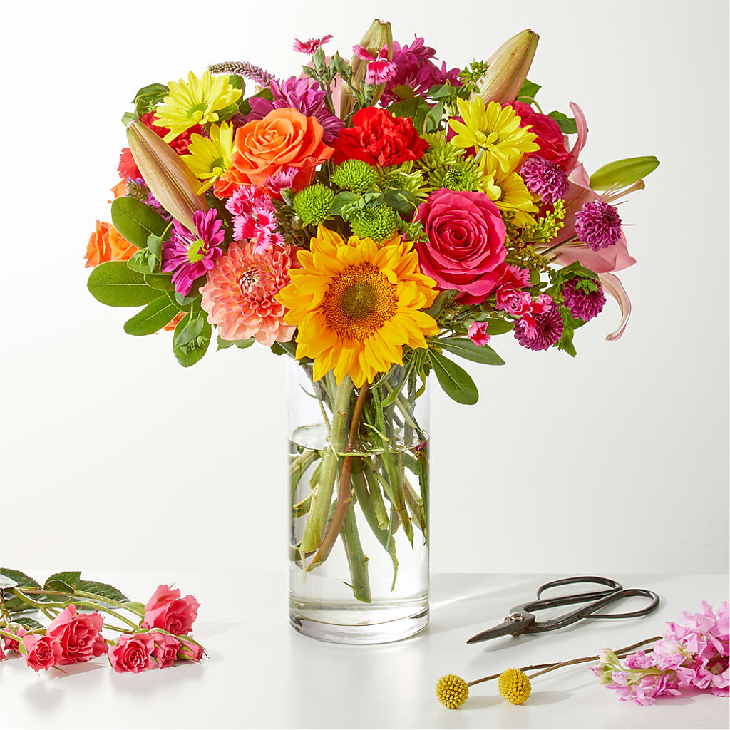Cue the Confetti - A Florist Original –  Gilberts Flowers, Fenwick ON