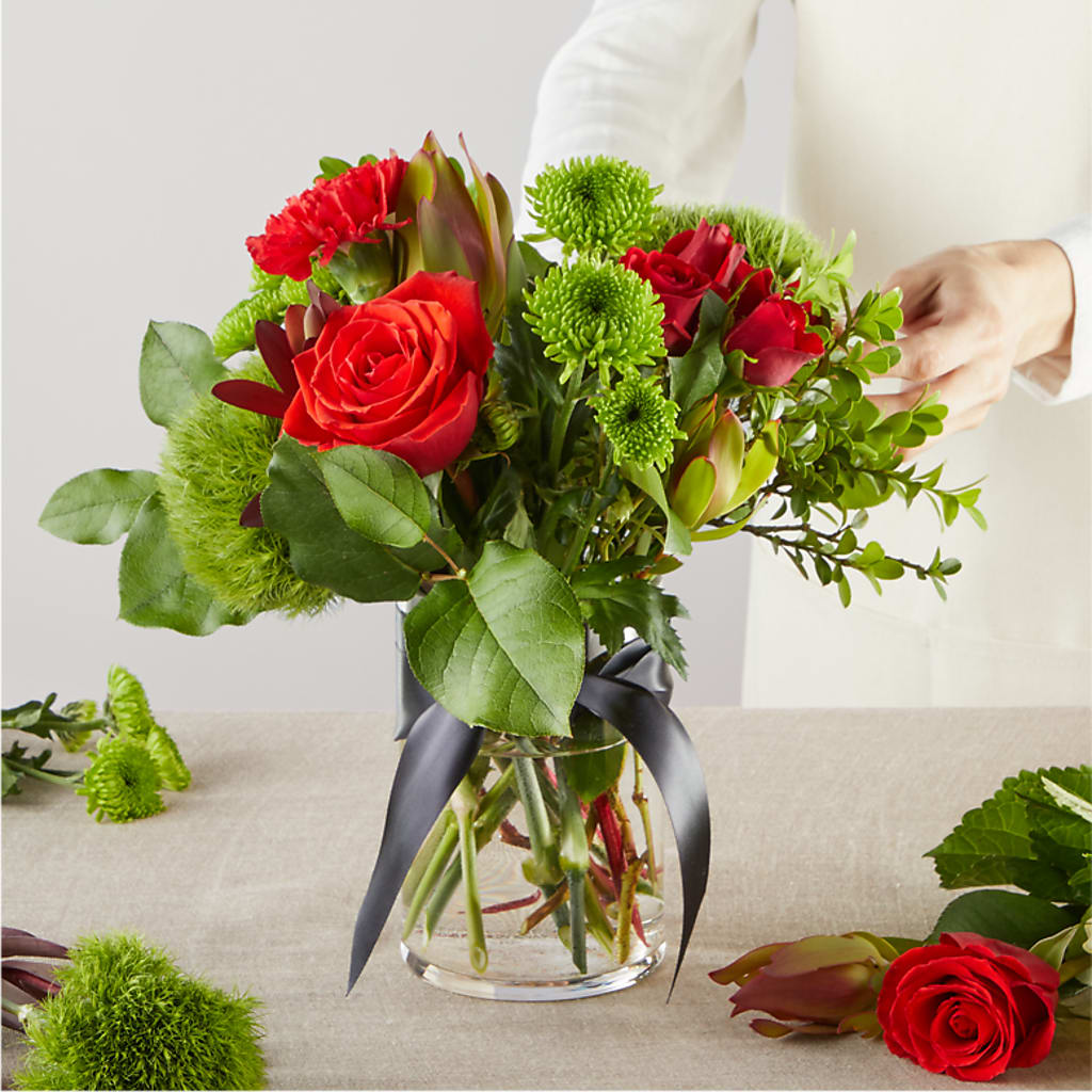 Heritage Kindle – A Florist Original –  Gilberts Flowers, Fenwick ON