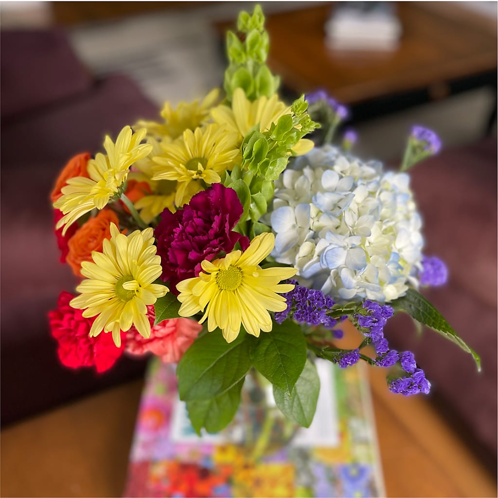 Summer Spectra - A Florist Original –  Gilberts Flowers, Fenwick ON