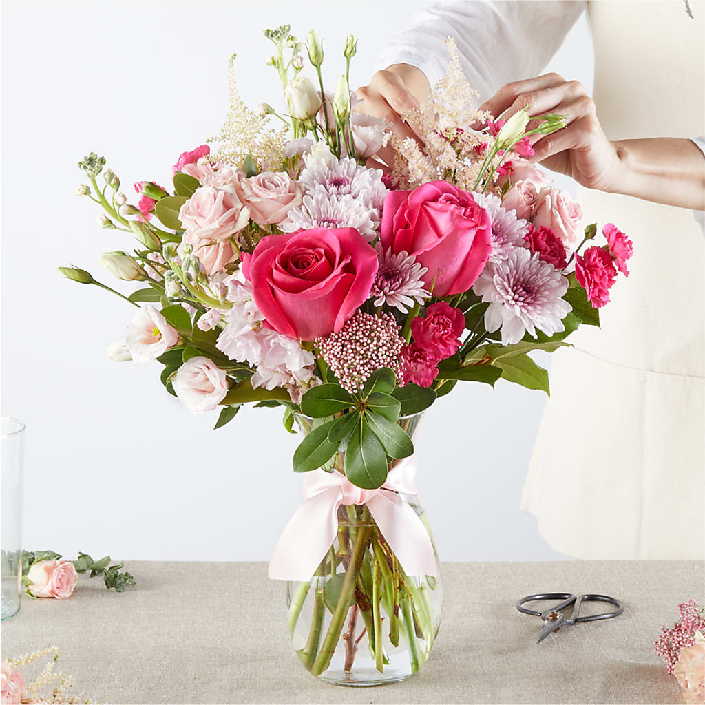 Pink Ribbon - A Florist Original –  Gilberts Flowers, Fenwick ON