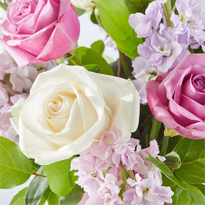 Springtime Spritz Bouquet –  Gilberts Flowers, Fenwick ON