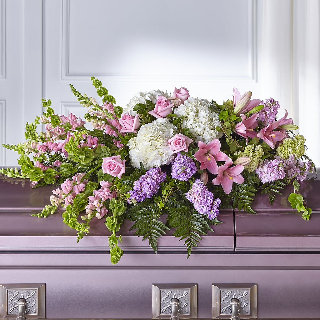 Life's Gratitude Casket Spray –  Gilberts Flowers, Fenwick ON