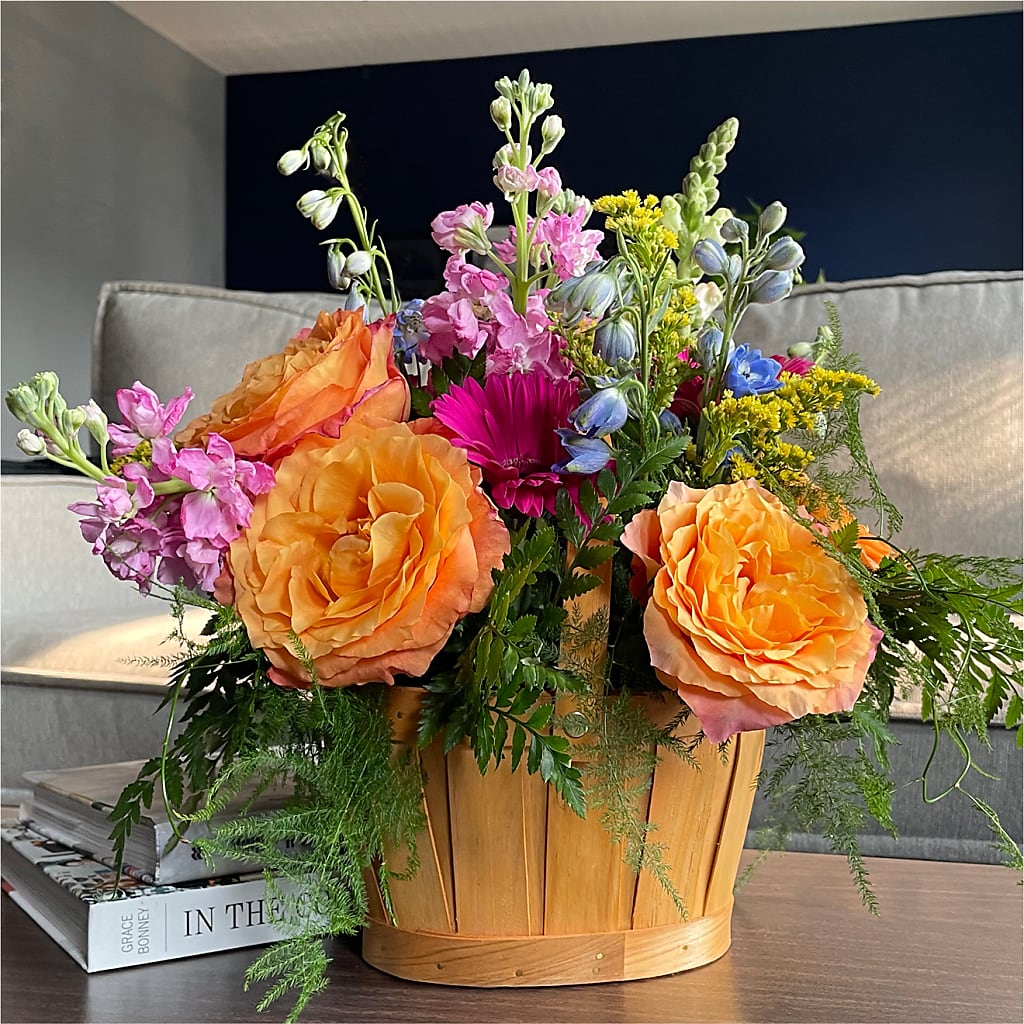 Garden of Life Basket –  Gilberts Flowers, Fenwick ON