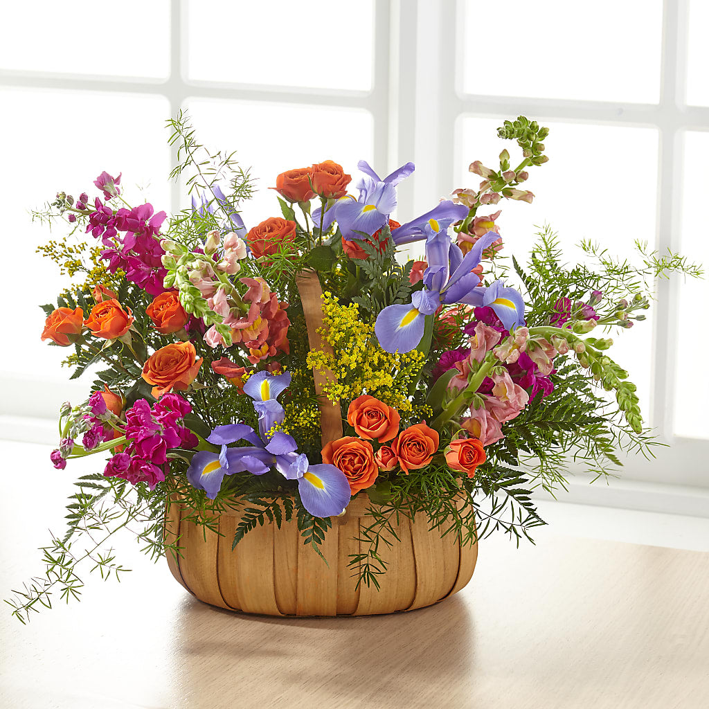 Garden of Life Basket –  Gilberts Flowers, Fenwick ON