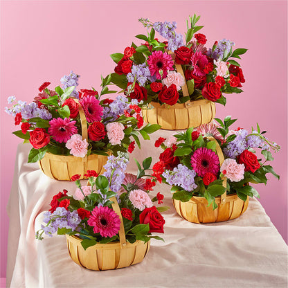 Pink Picnic Basket –  Gilberts Flowers, Fenwick ON
