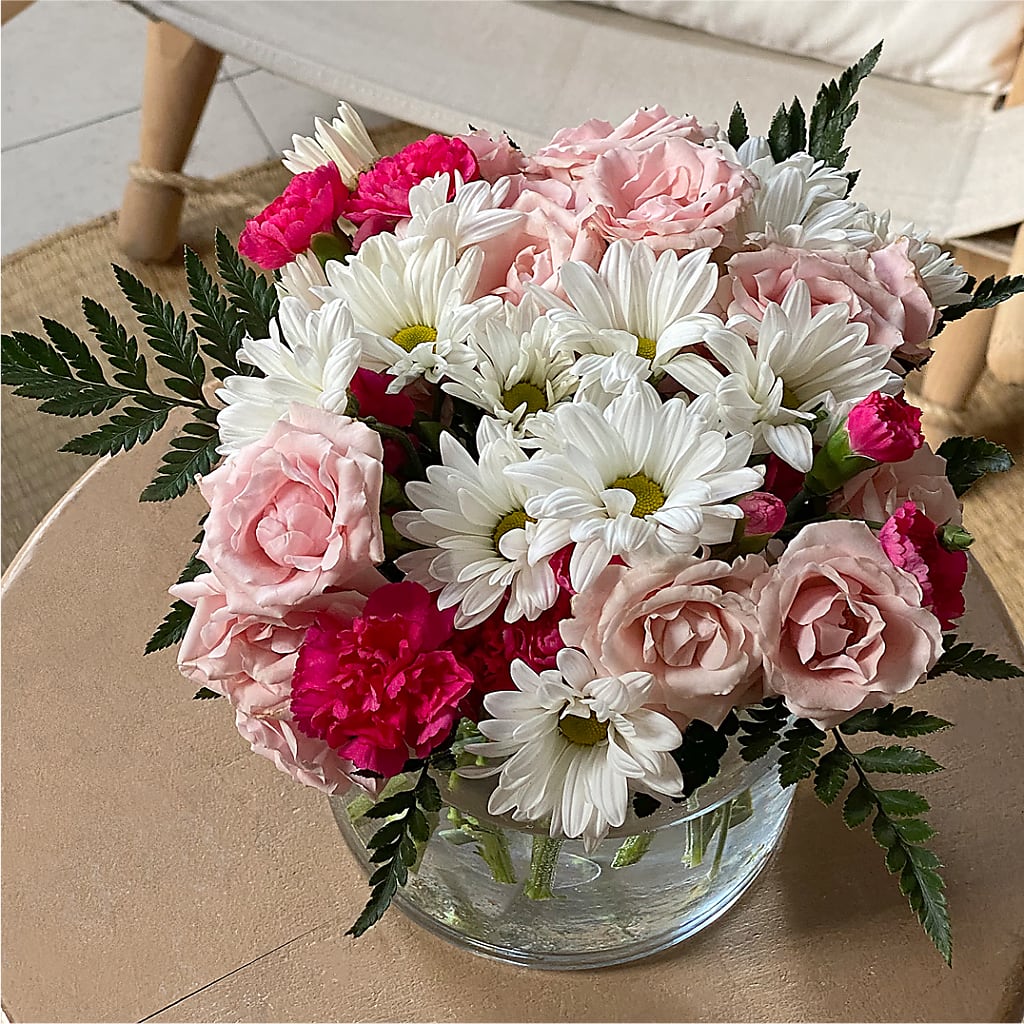 Sweet Surprises® Bouquet –  Gilberts Flowers, Fenwick ON