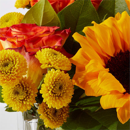 Picnic in the Park Bouquet –  Gilberts Flowers, Fenwick ON