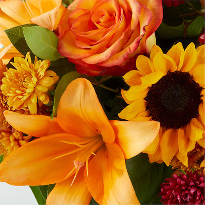 Grateful Centerpiece –  Gilberts Flowers, Fenwick ON