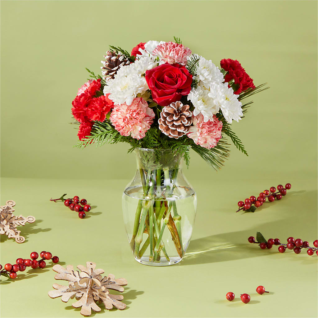 Candy Cane Lane Bouquet –  Gilberts Flowers, Fenwick ON