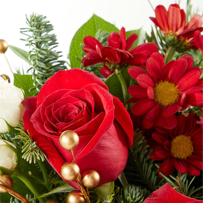 Believe Bouquet –  Gilberts Flowers, Fenwick ON